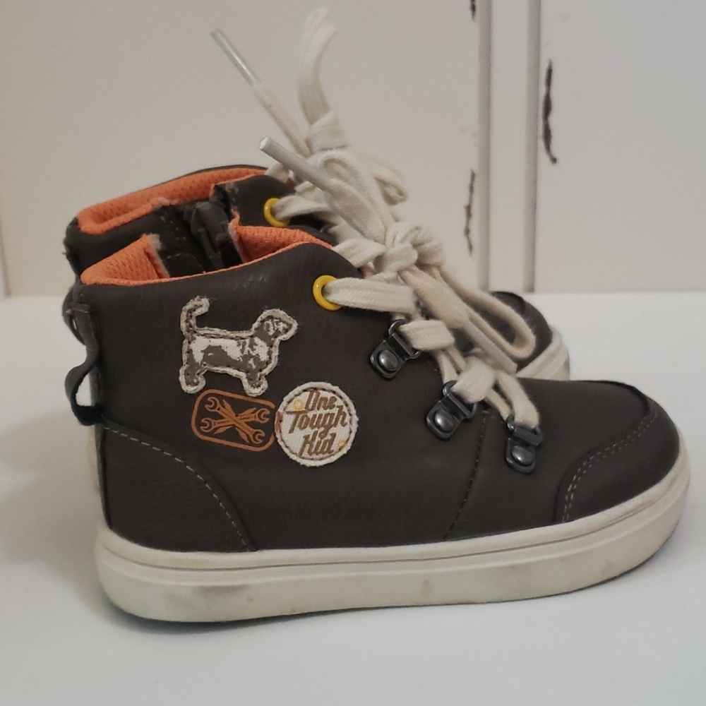 Cat & jack faux leather zip sneakers